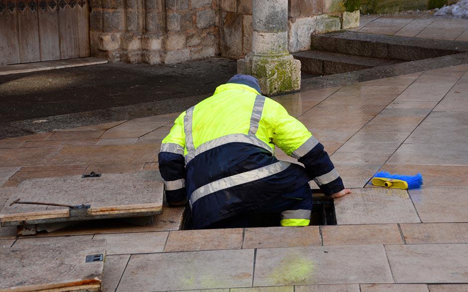 déboucheur canalisations Magny-les-Hameaux