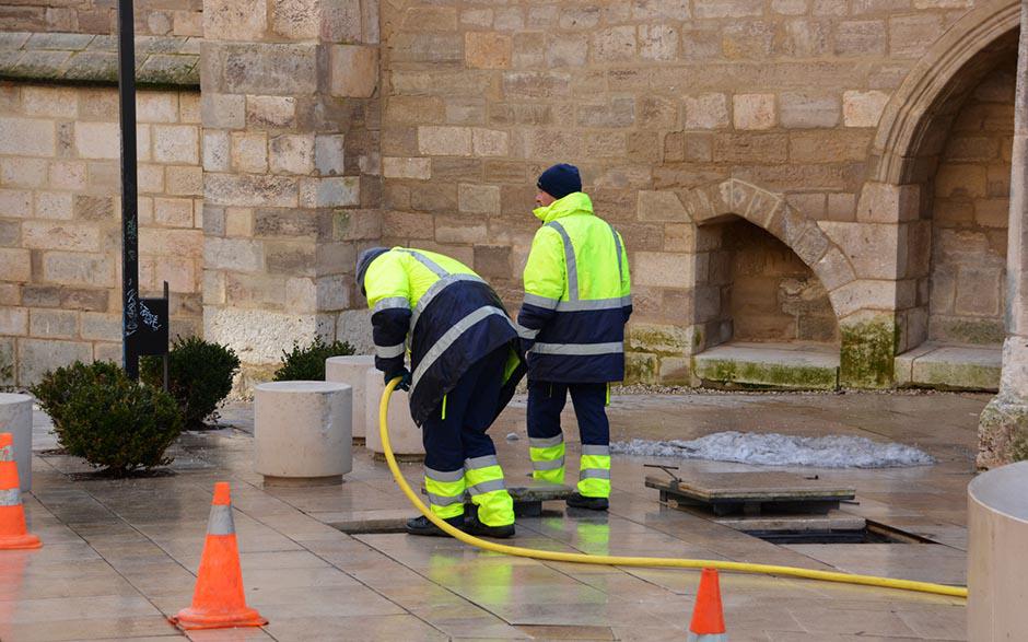 déboucheur canalisations Magny-les-Hameaux